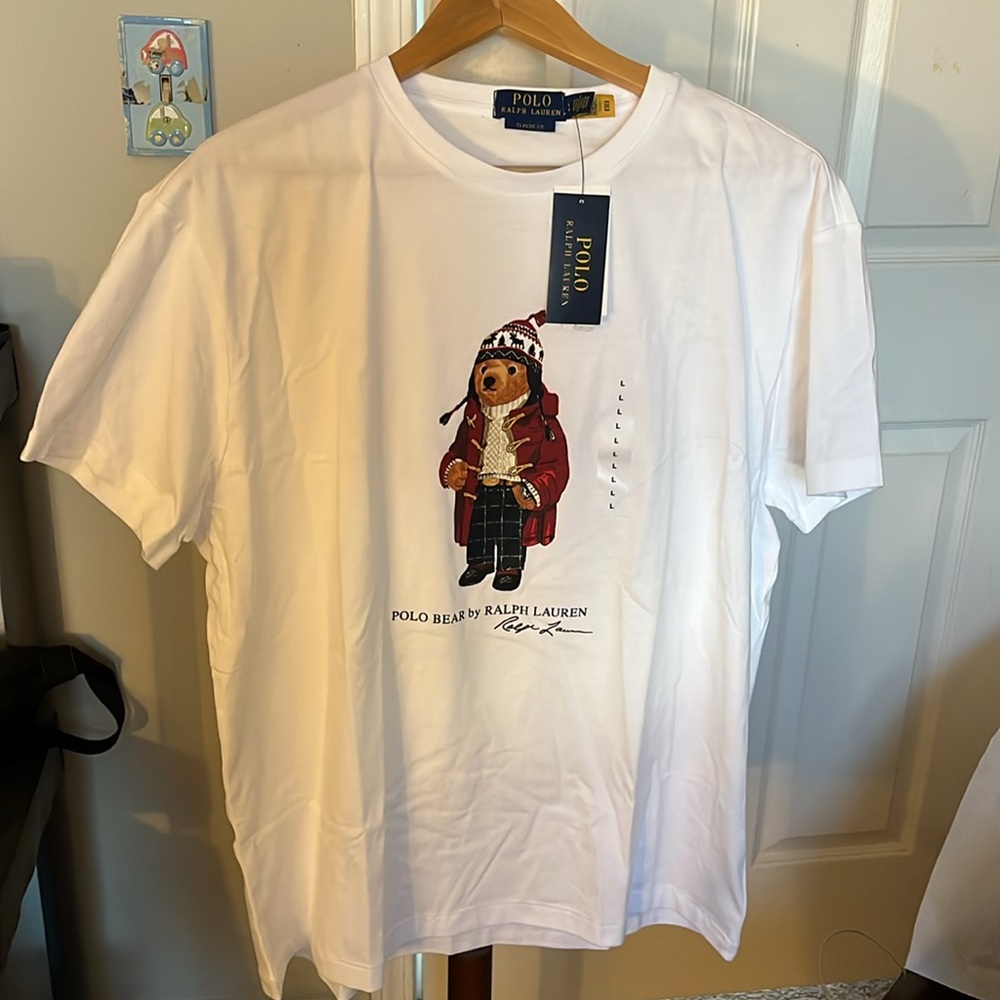 Ralph Lauren White Tee Mens Large with Bear in Red Coat